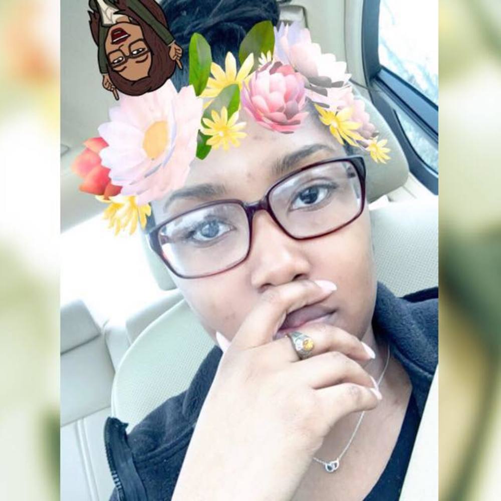 Meet your Posher, Malicha